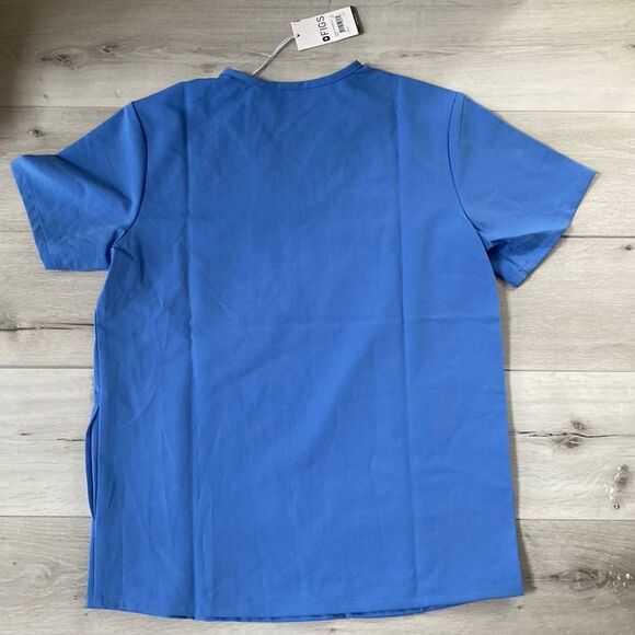 FIGS Chisec™ Three-Pocket Scrub Top NWT S Ceil Blue - Picture 6 of 8